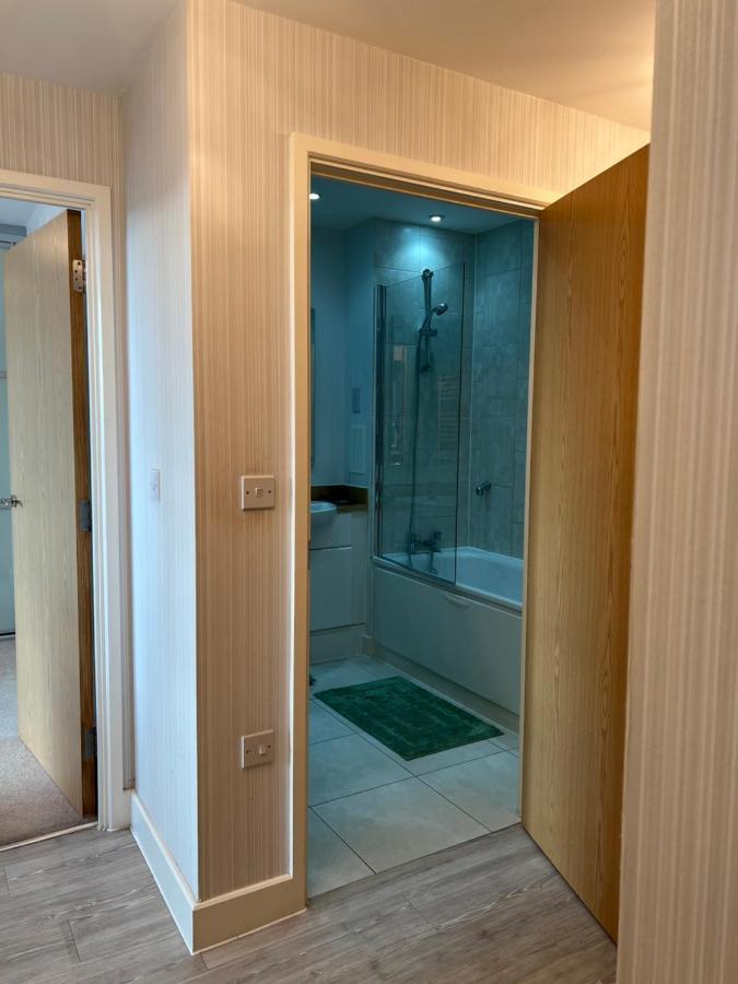 Cityscape Serenity: 10Th Floor Oasis Near City Airport, Excel & 02 Apartment ลอนดอน ภายนอก รูปภาพ